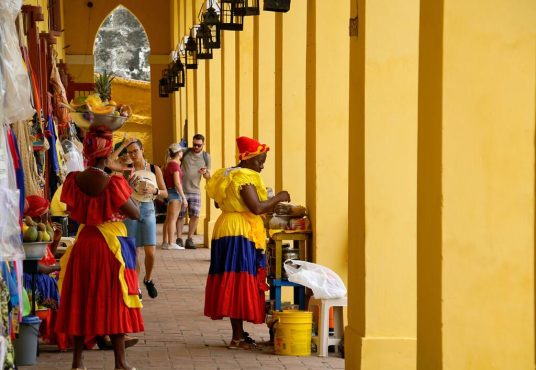 La Región Caribe es un mar de sabores. Aquí te traemos los 5 imperdibles de La Amurallada.