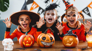 5 ideas de disfraces para divertirte y compartir este Halloween con tu pequeño