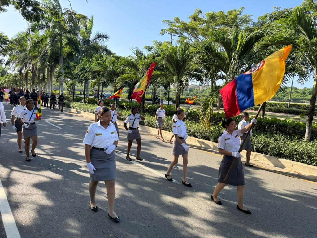 Serena del Mar Desfile La Libertad Sublime de la Independencia de Colombia.